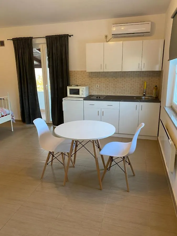 Apartmani Marinac Porec Apartment